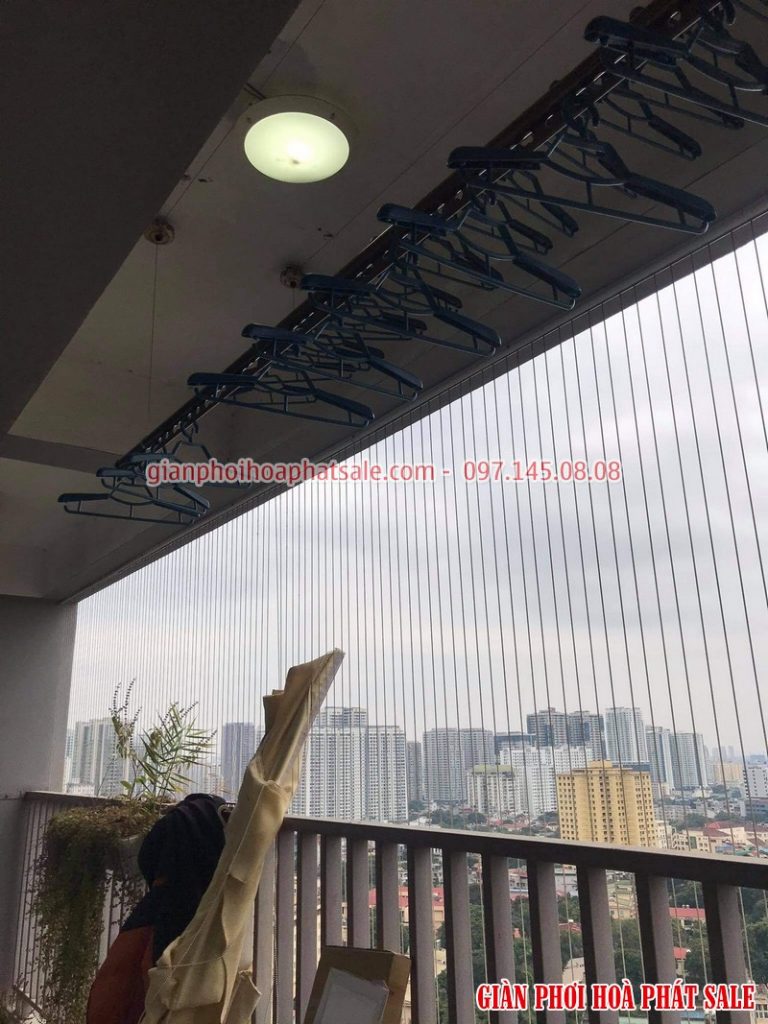 Lắp lưới an toàn ban công chung cư tại nhà anh Xuân, Bắc Hà Tower - 02