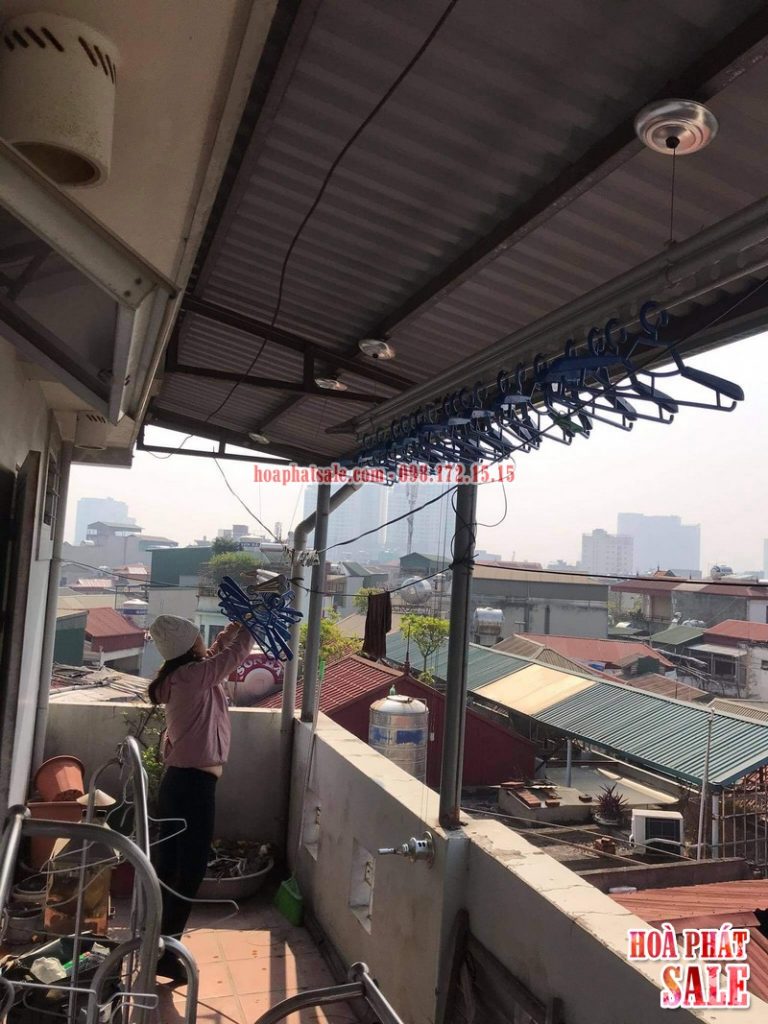 Thay dây giàn phơi thông minh tại Hoàng Mai giá rẻ tại nhà chị Mây, ngõ 70 Nguyễn Văn Linh - 06